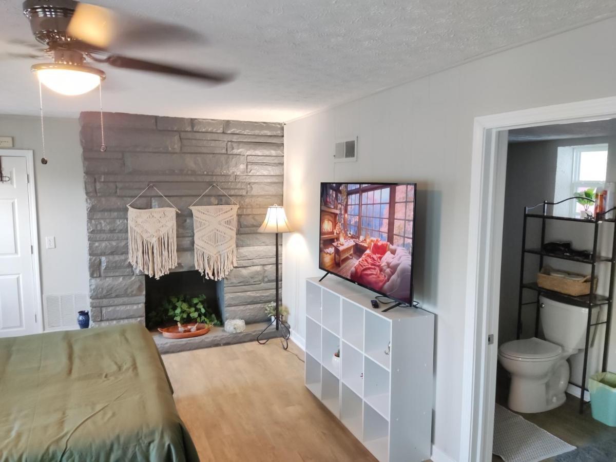 Tranquil Oasis - Private Rooms -Near Downtown Indianapolis Buitenkant foto